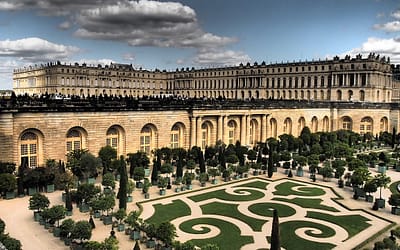 Versailles Palace Paris tour package by PARIS BY EMY
